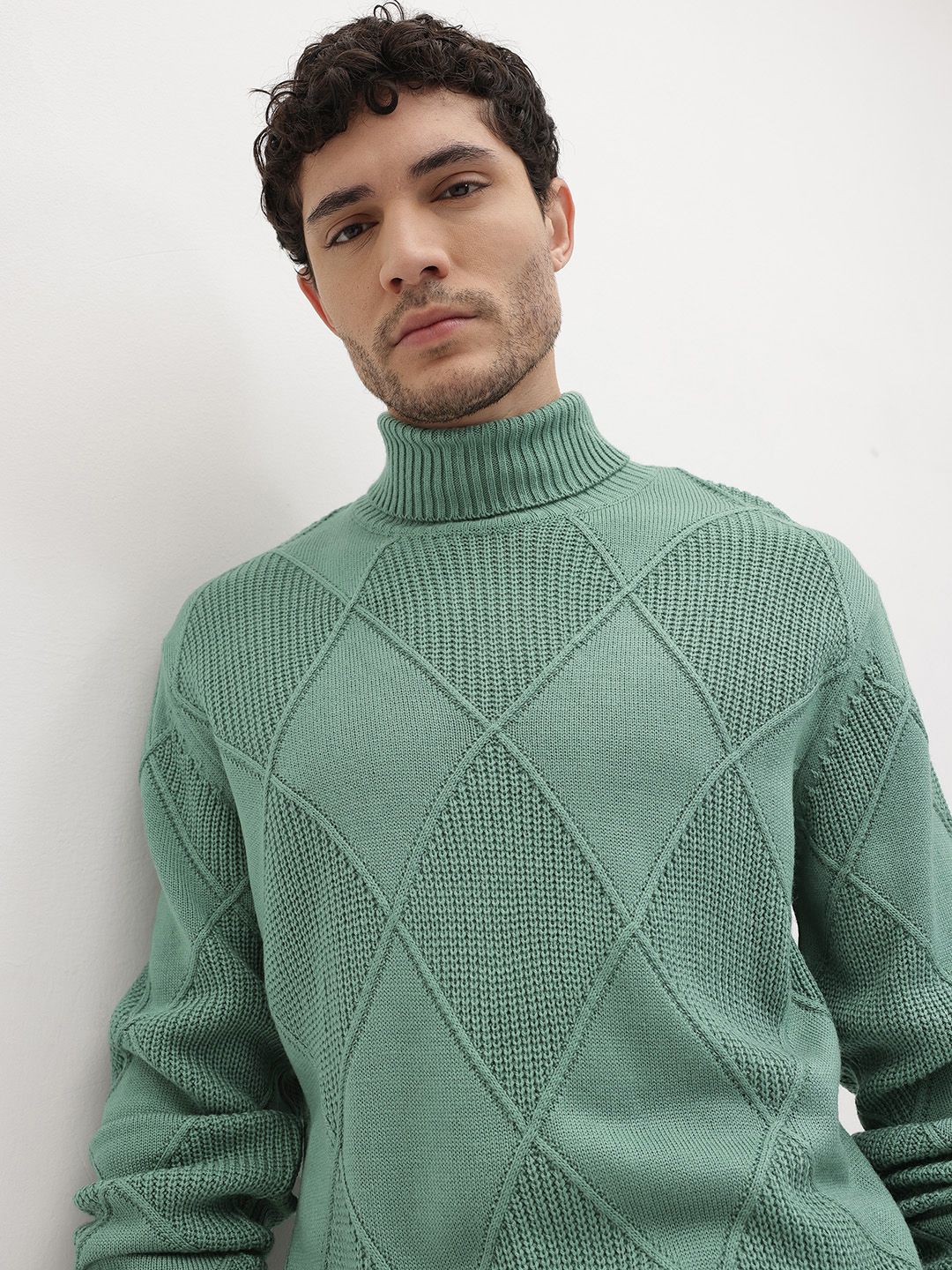The Roadster Life Co. Acrylic Geometric Self Design Turtle Neck Pullover