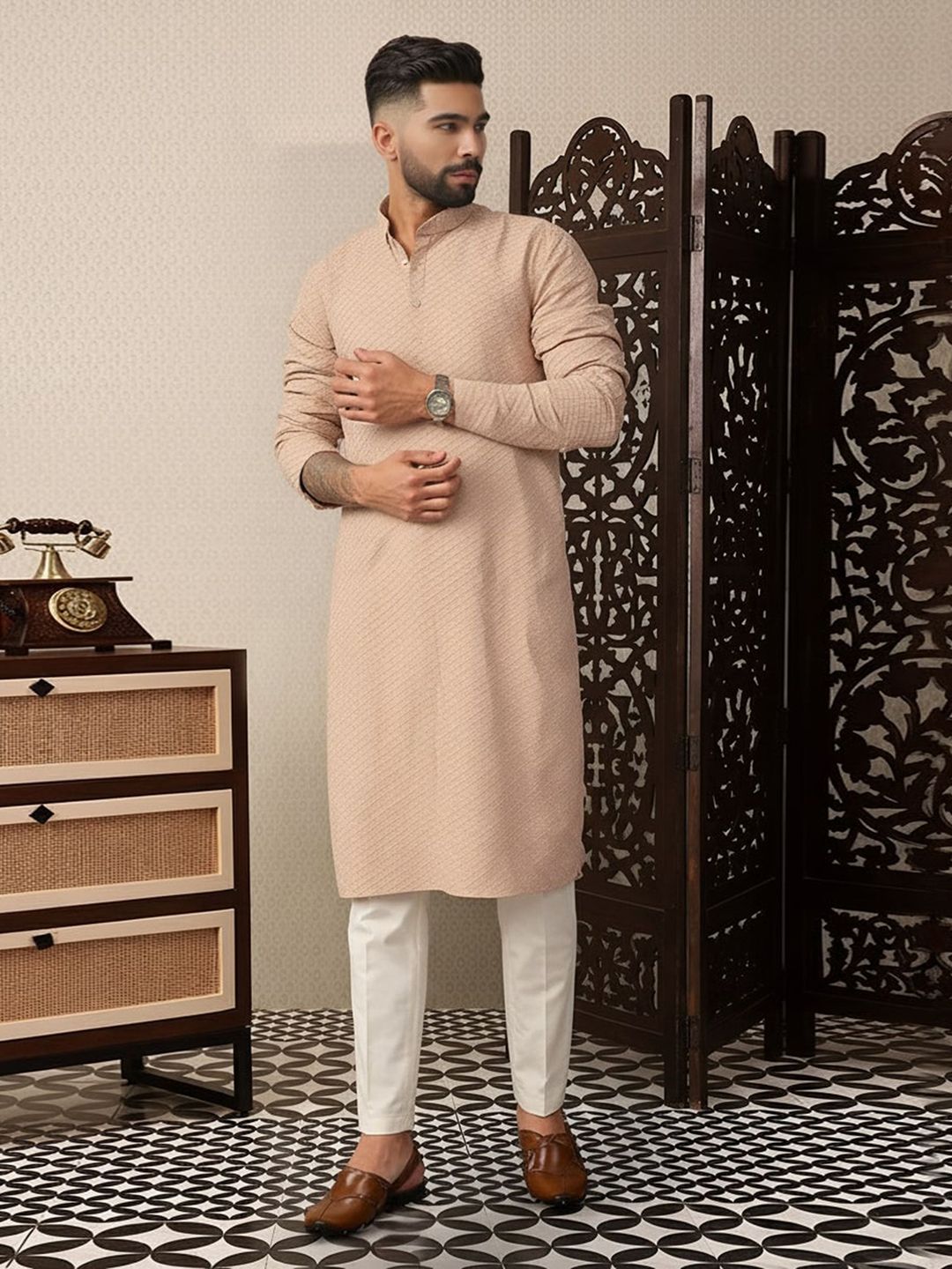Anouk Rustic Geometric Embroidered Zari Mandarin Collar Straight Kurta