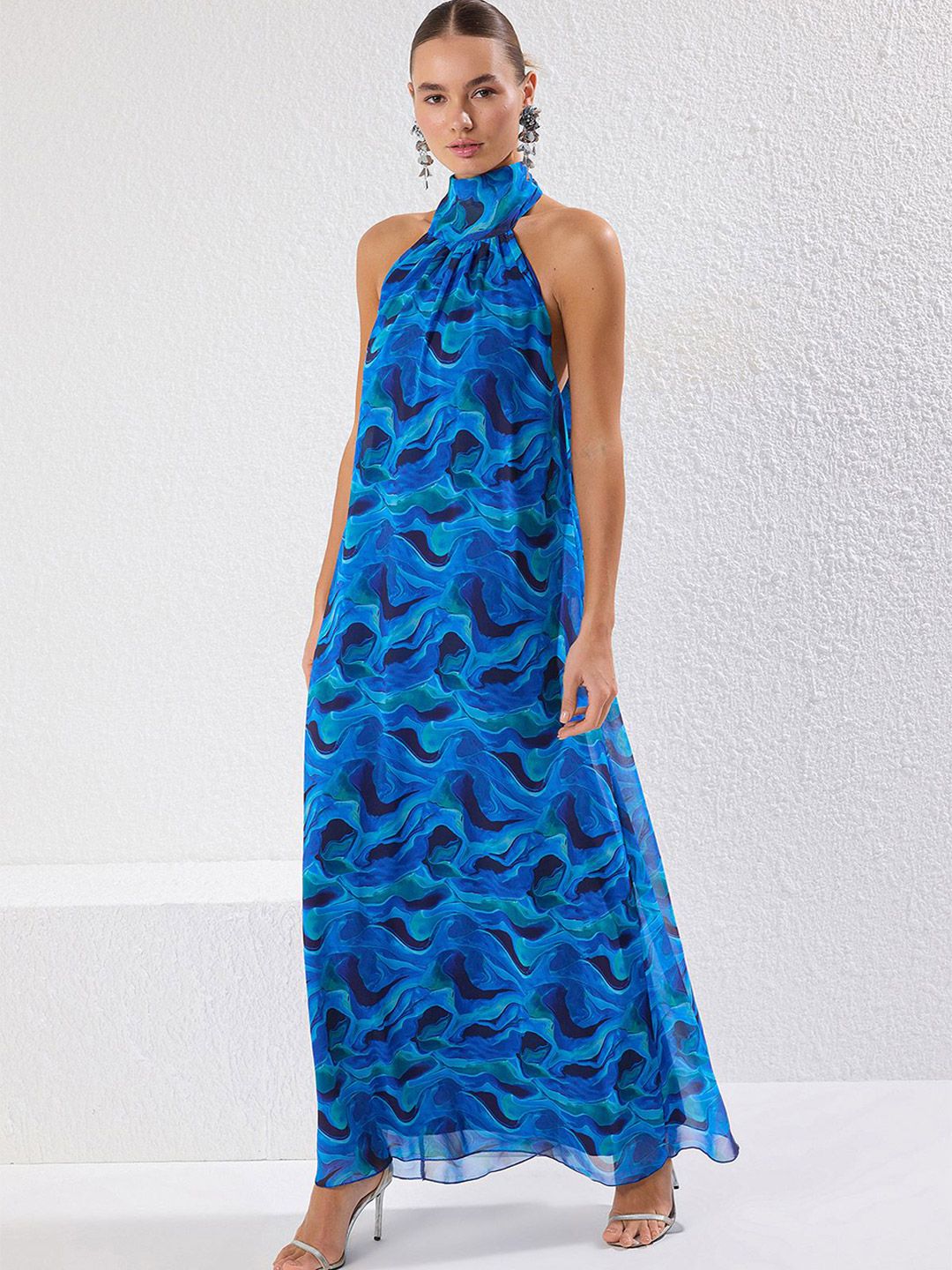 Trendyol Women Tropical Print Halter Neck Maxi Dress