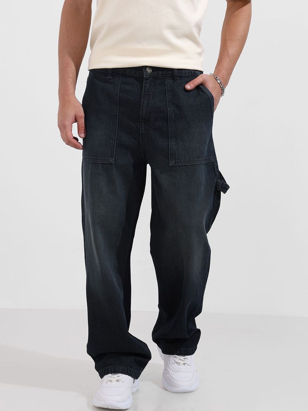 The Indian Garage Co Men Relaxed Fit Mid-Rise Light Fade Cotton Jeans