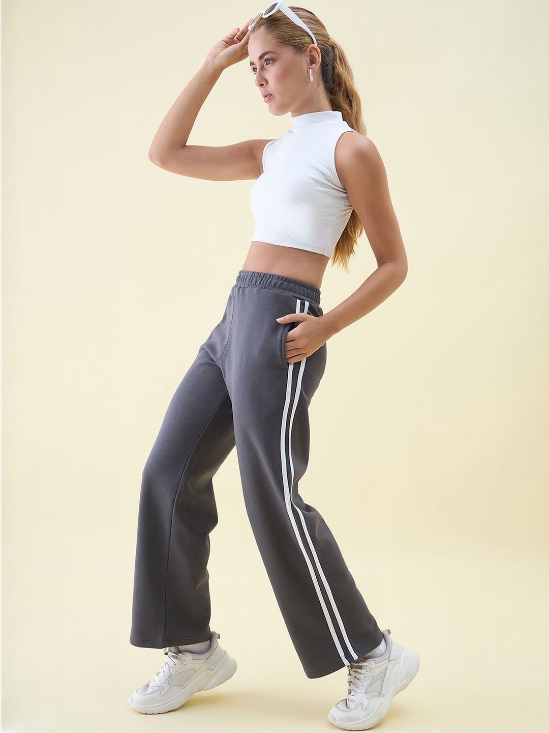 98 Degree North 98 Degree North Women Straight Fit Striped Pure Cotton Track Pant