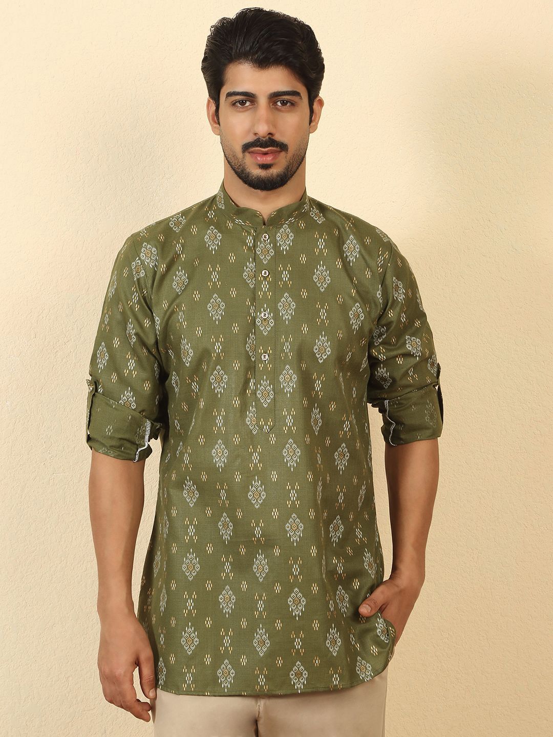 KRAFT INDIA Men Roll-up Sleeves Short Kurta