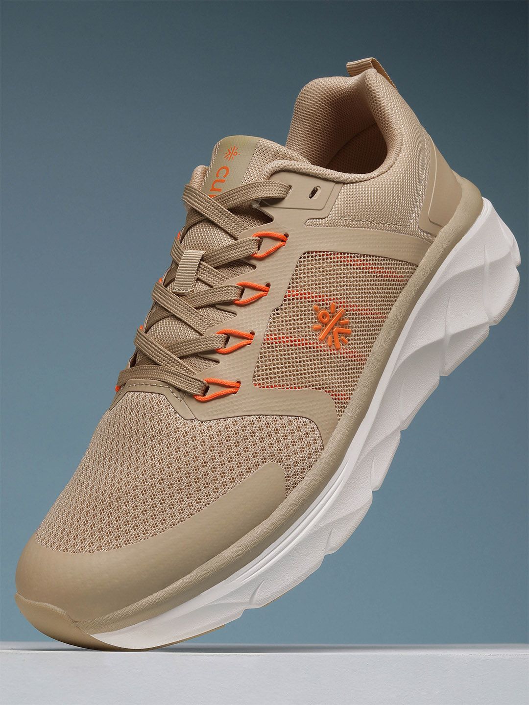 CULT Men Flint Running Shoes - Beige