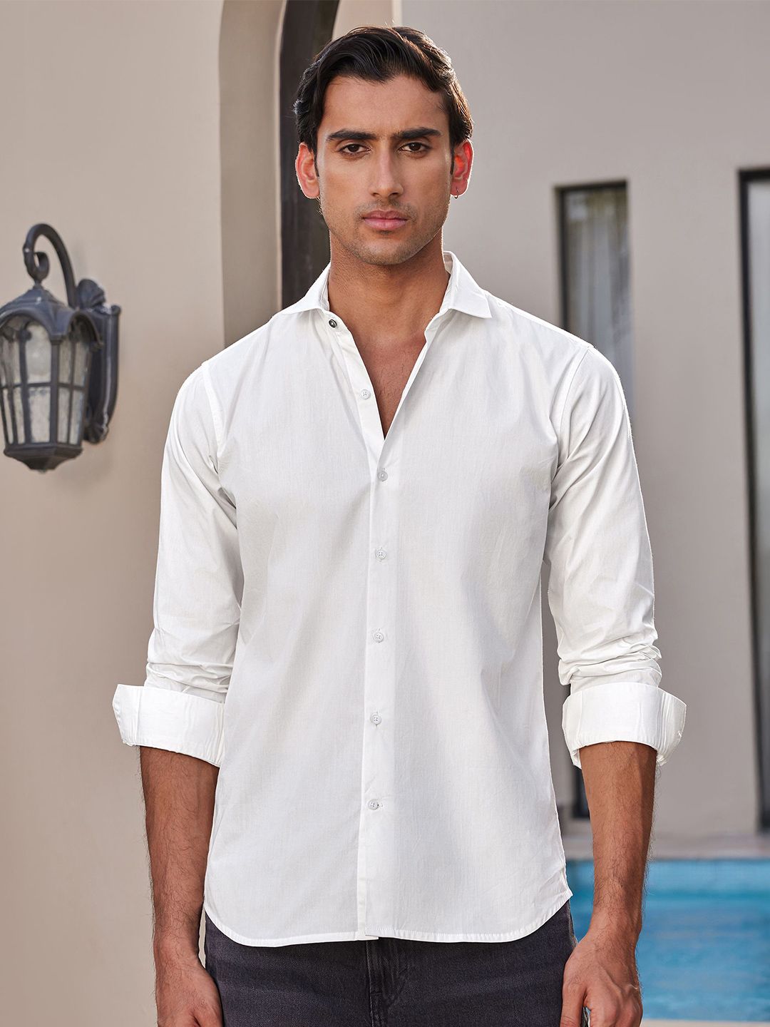 Buy Zeyo Men Relaxed Fit Solid Cutaway Collar Cotton Casual Shirt
