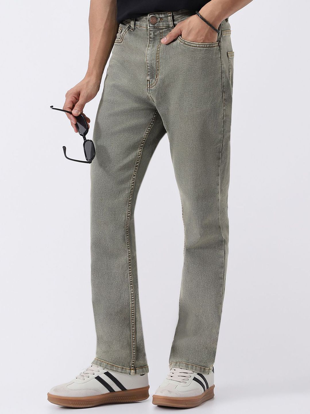 Urbano Fashion Men Straight Fit Mid-Rise Heavy Fade Stretchable Jeans