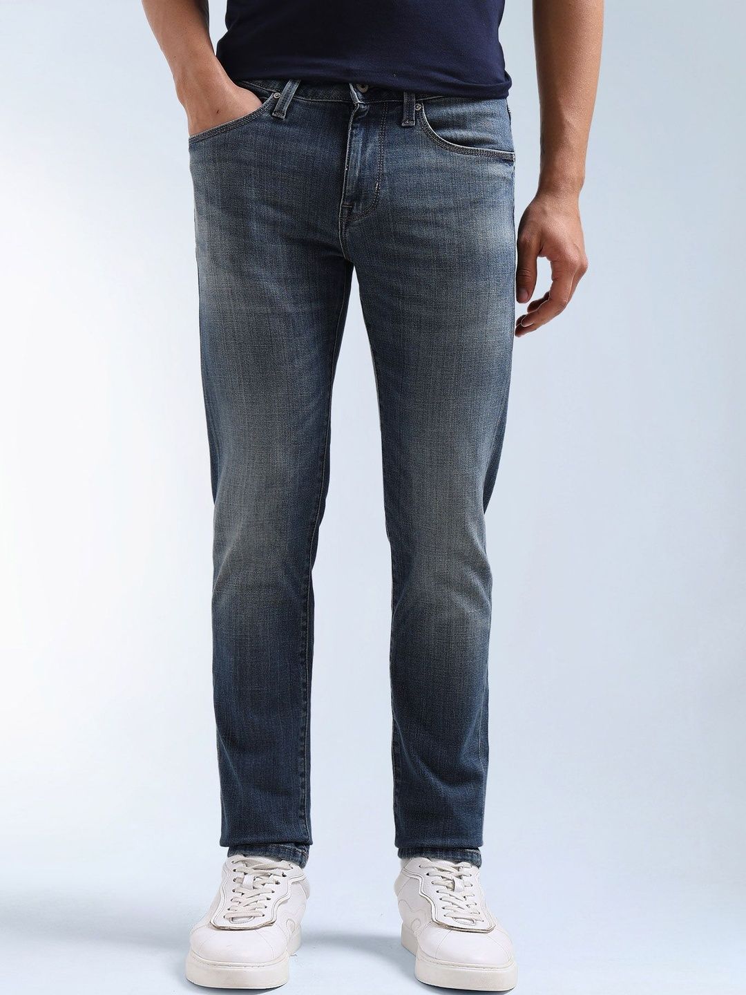 Flying Machine Men Jackson Skinny Fit Mid-Rise Light Fade Stretchable Jeans