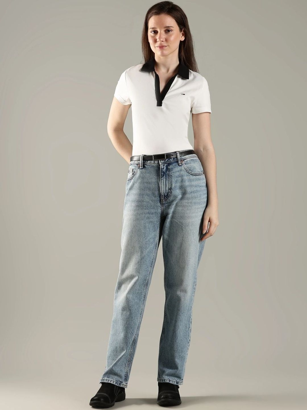 Regular Fit Mid-Rise Heavy Fade Mid-Wash Jeans