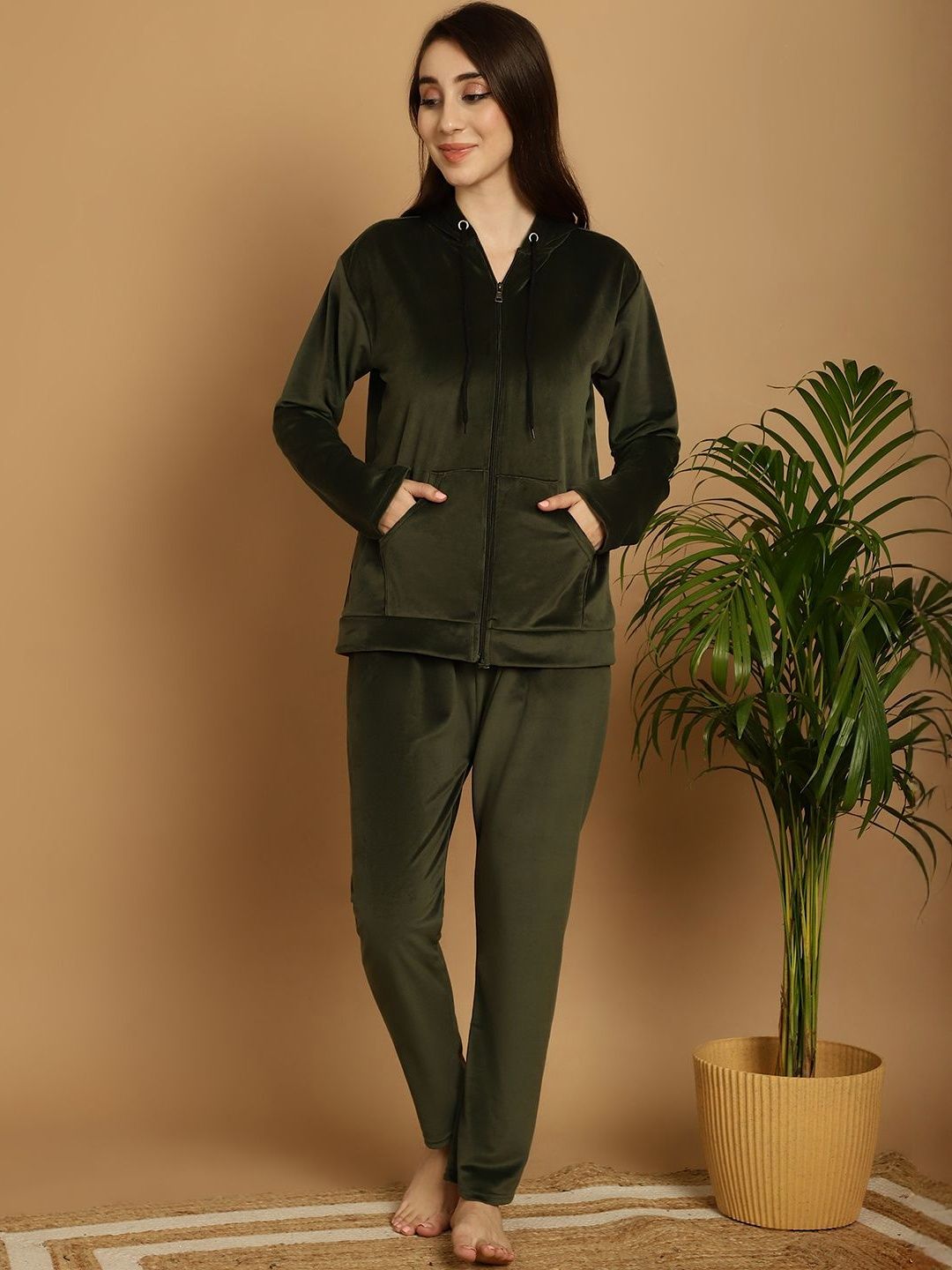 Velvet Tracksuit - Buy Trendy Velvet Tracksuit Online in India