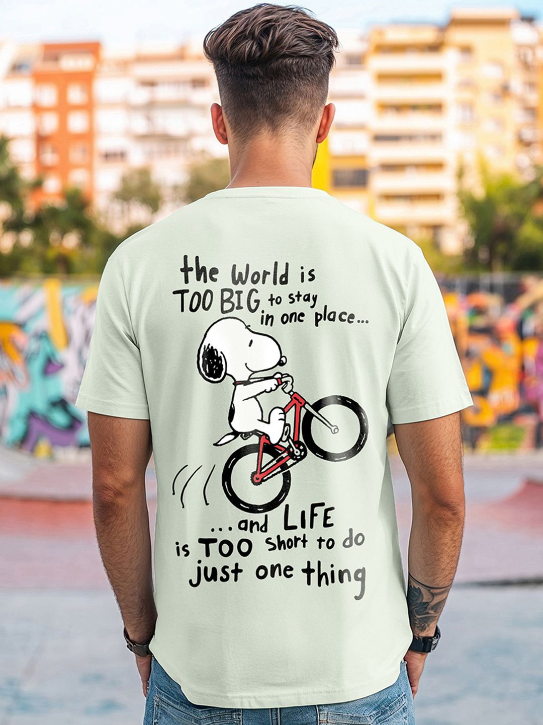 Bewakoof Green Graphic Printed Cotton T-shirt