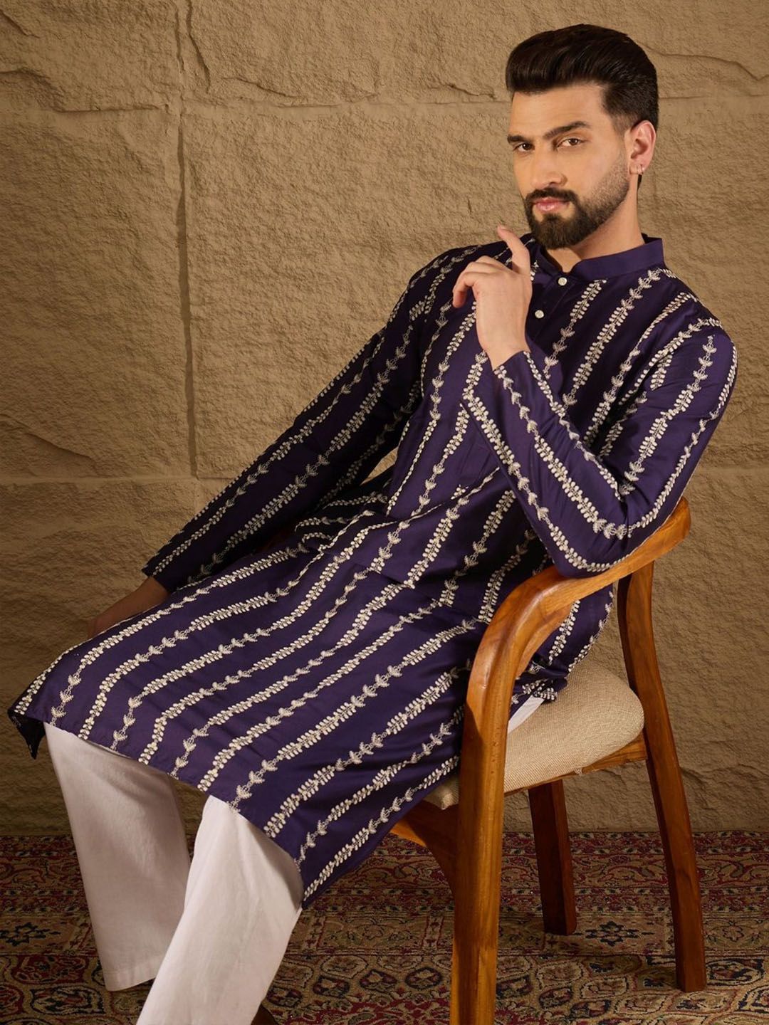 Ethnic Bay Floral Printed Mandarin Collar Straight Kurta