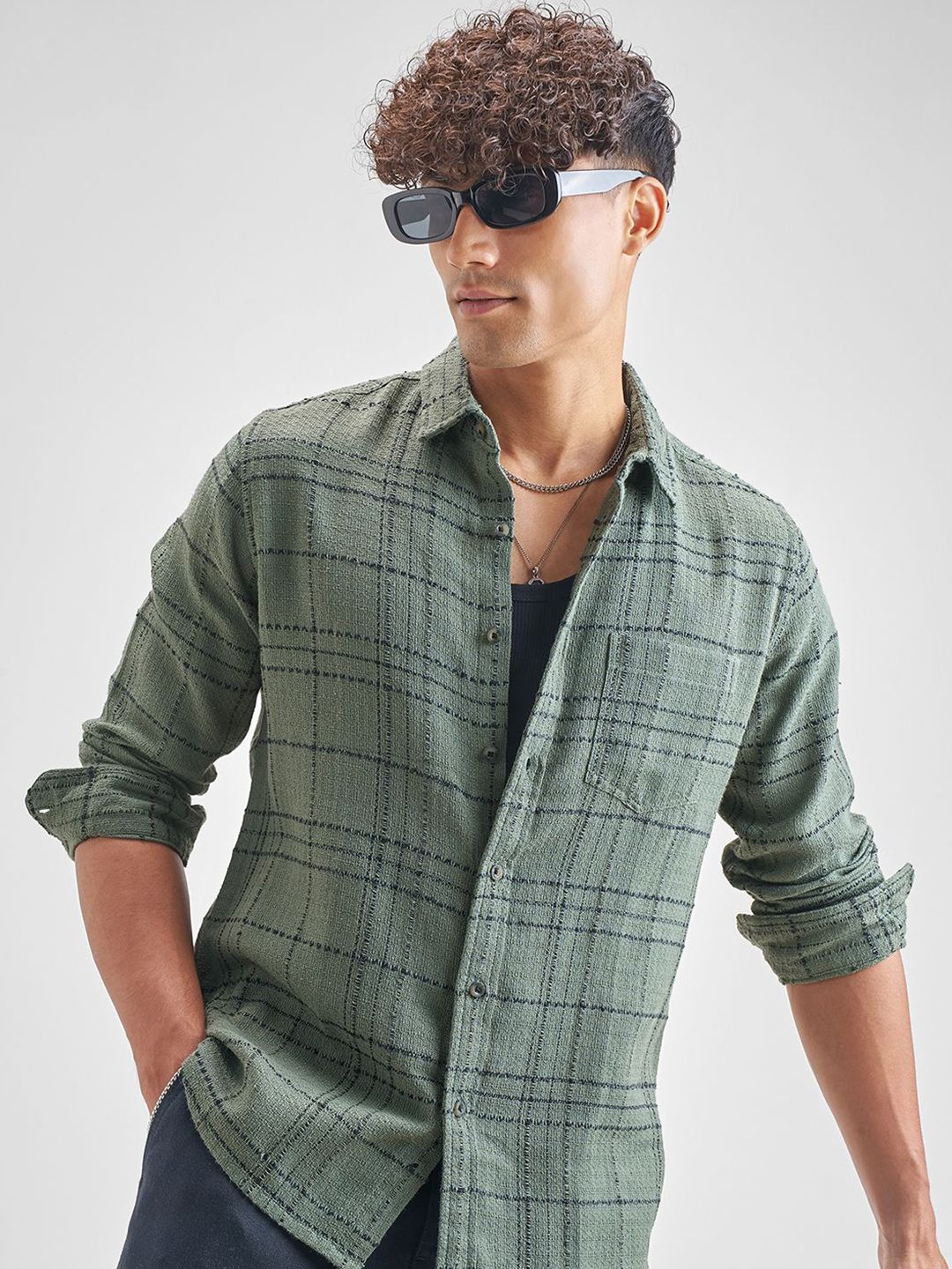 HIGHLANDER Men Slim Fit Checked Casual Shirt