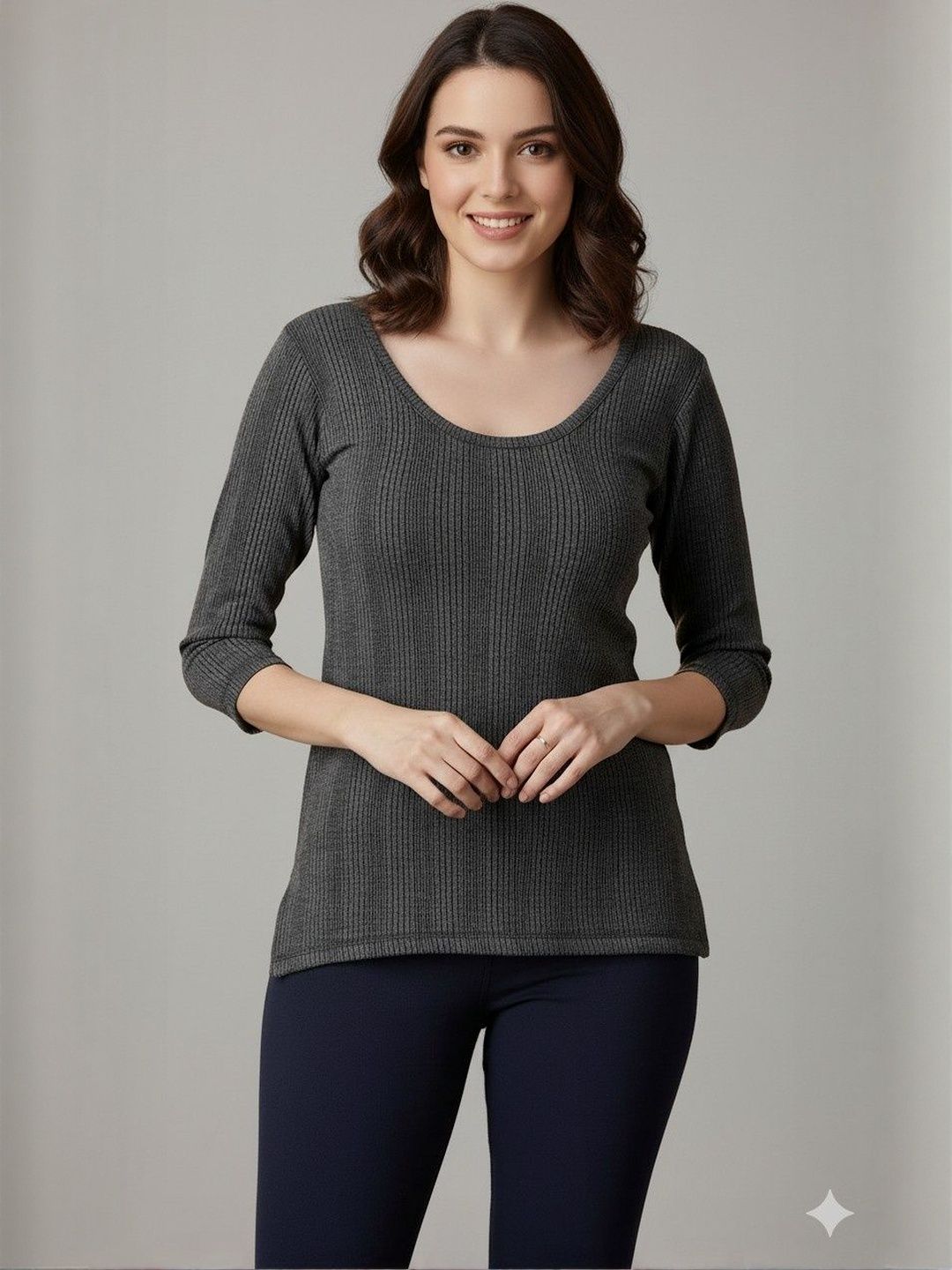 UNDERLOOP Women Striped Round Neck Thermal Top