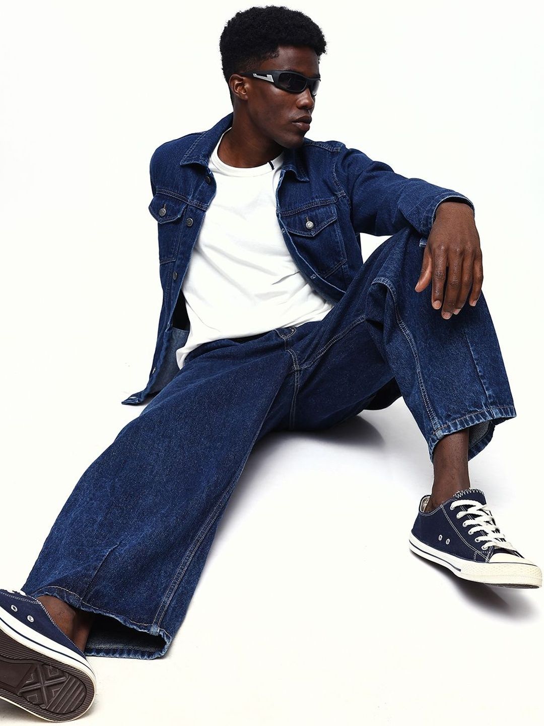 Hubberholme Men Comfort Relaxed Fit Mid-Rise Non Stretchable Jeans