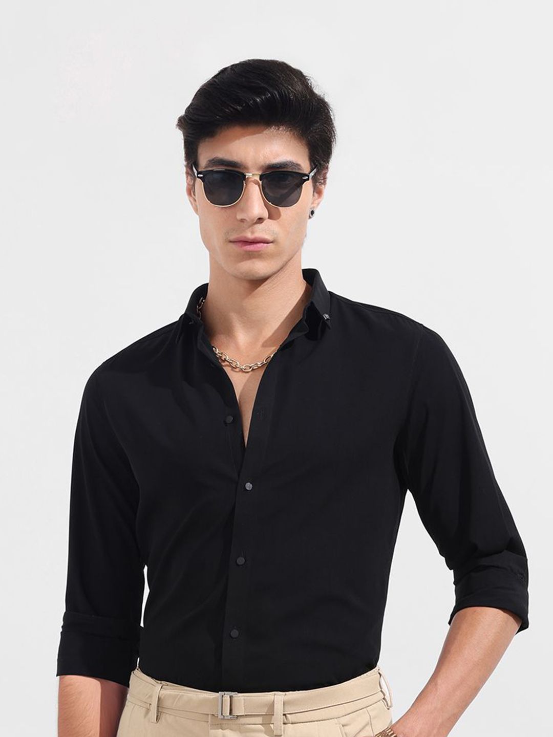 The Indian Garage Co Men Slim Fit Solid Spread Collar Casual Shirt