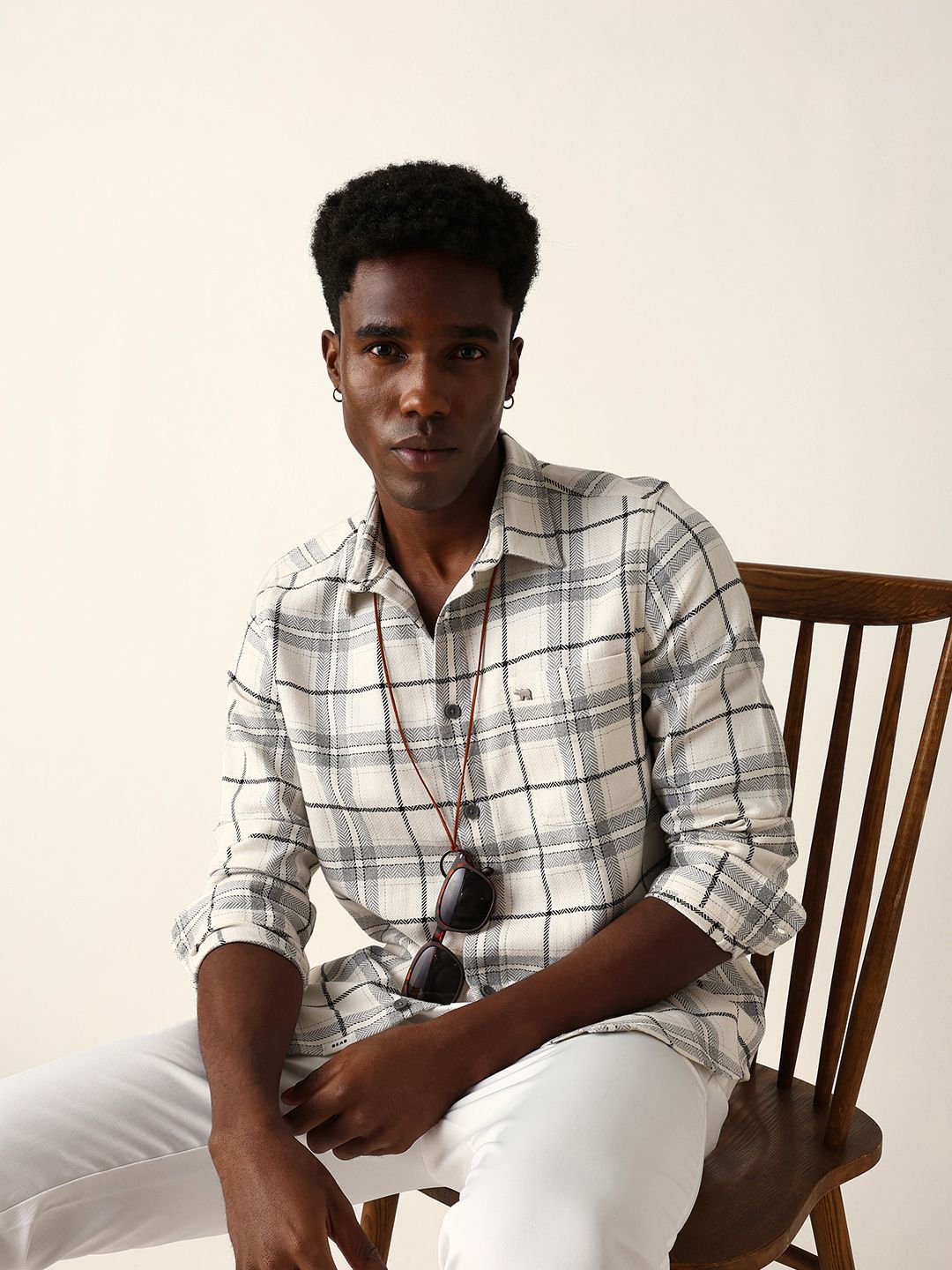 THE BEAR HOUSE Checked Spread Collar Regular Fit Casual Shirt