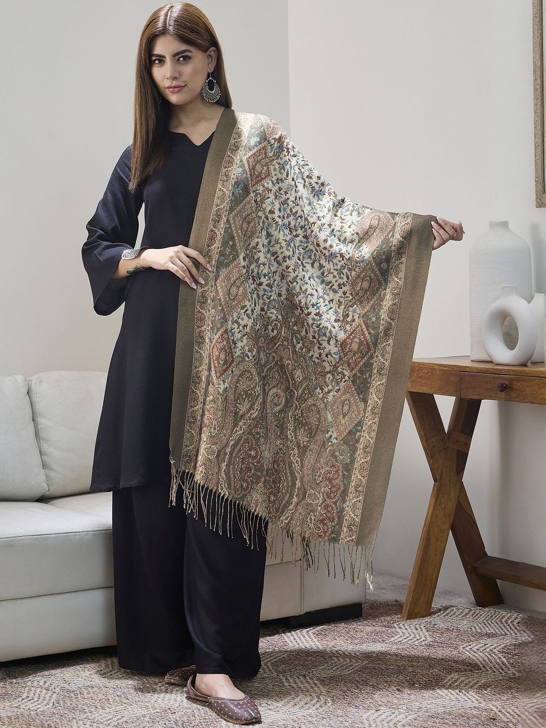 InWeave Ethnic Motifs Printed Shawl