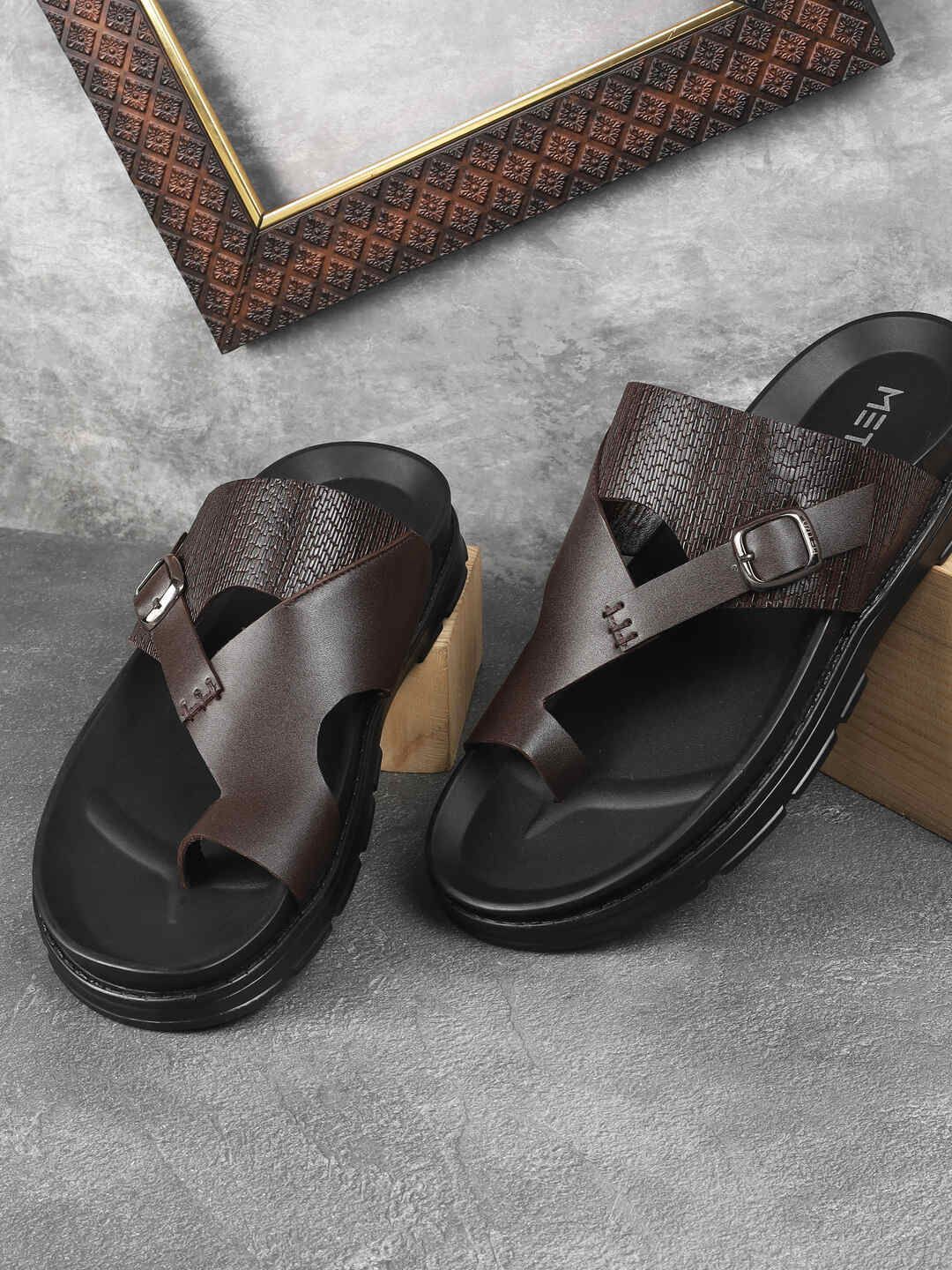 Metro Men Rubber Self Design Thong Flip-Flops With Buckle Detail