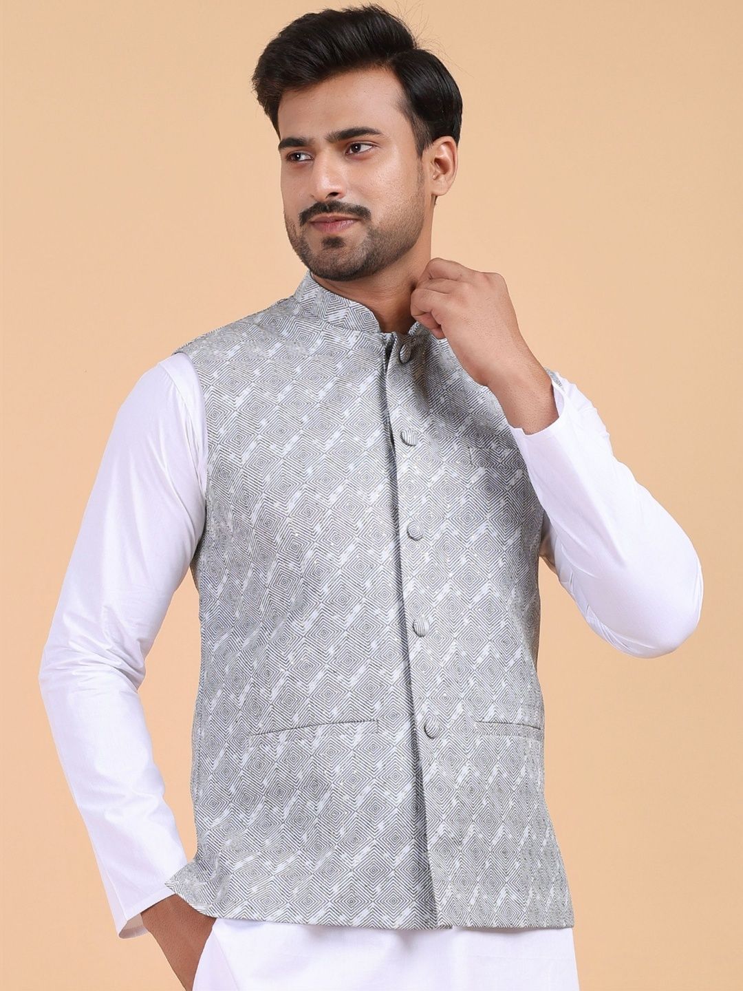 W & G Men Woven Design Pure Silk Mandarin Collar Nehru Jacket
