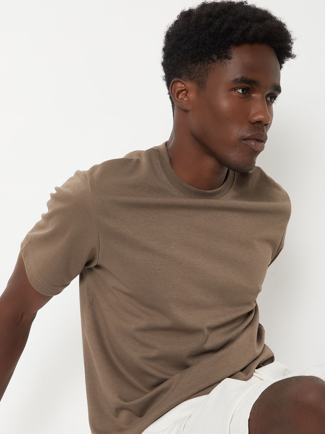 max Men Solid Cotton Regular Fit Half Sleeves T-shirt