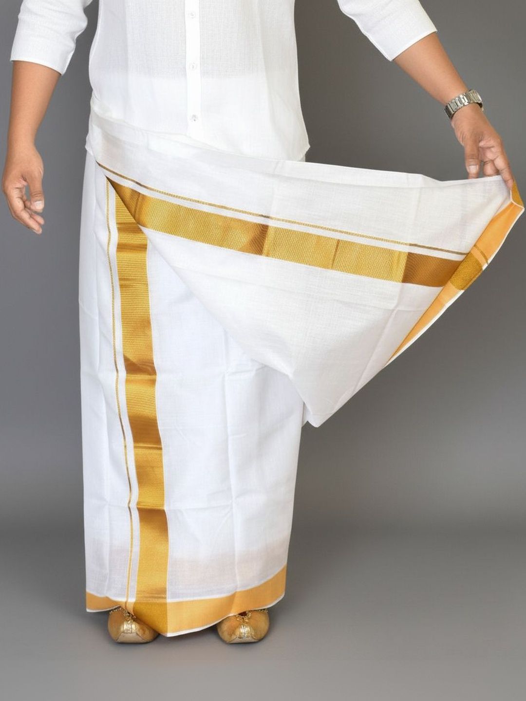 TUNI MANI Men Cotton Dhoti with Zari Border