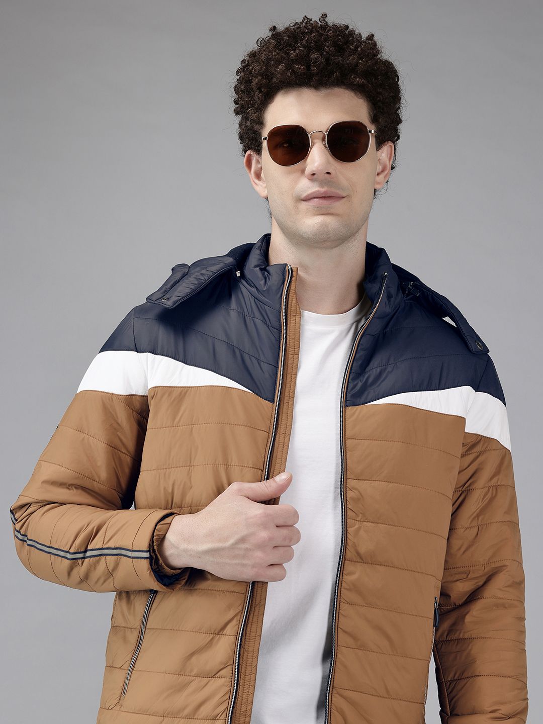 METTLE Colourblocked Reflective Strip Padded Jacket
