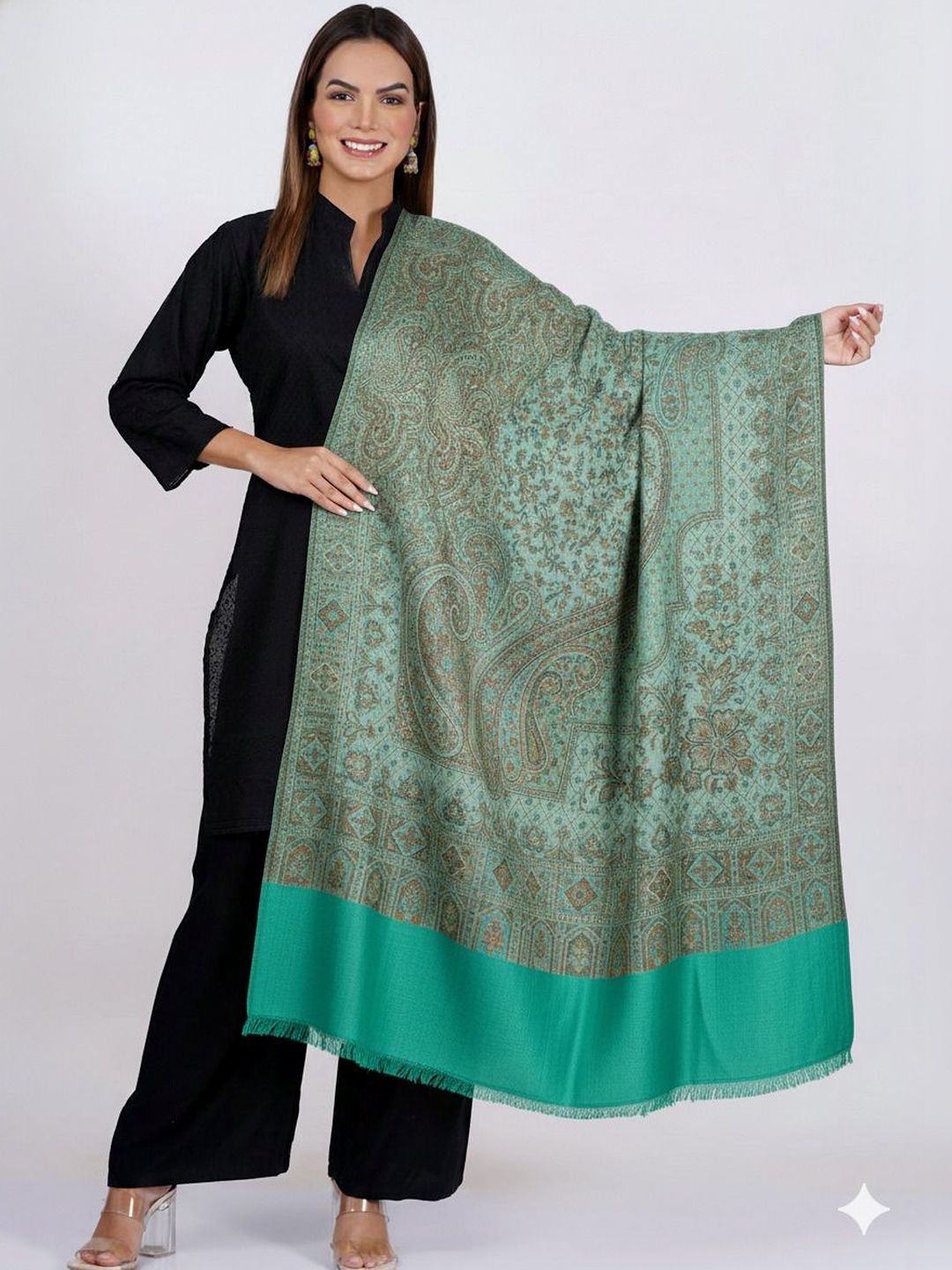 Vrinde Women Paisley Printed Shawl