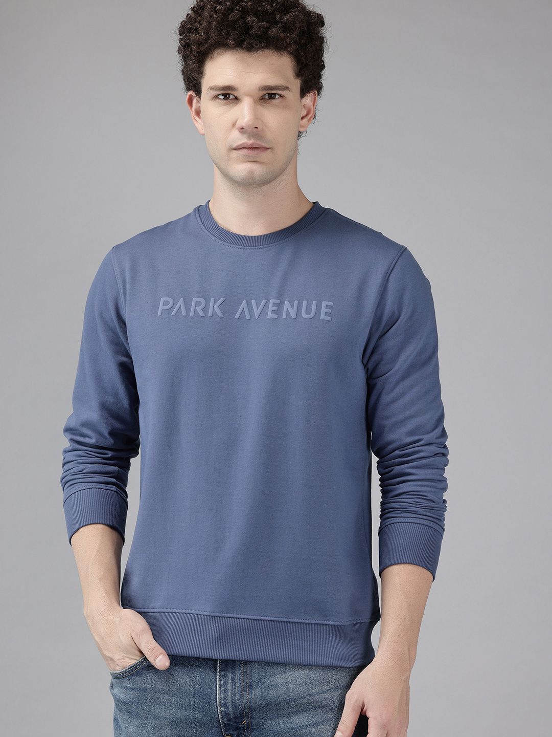 Park Avenue Brand Logo Sweatshirt