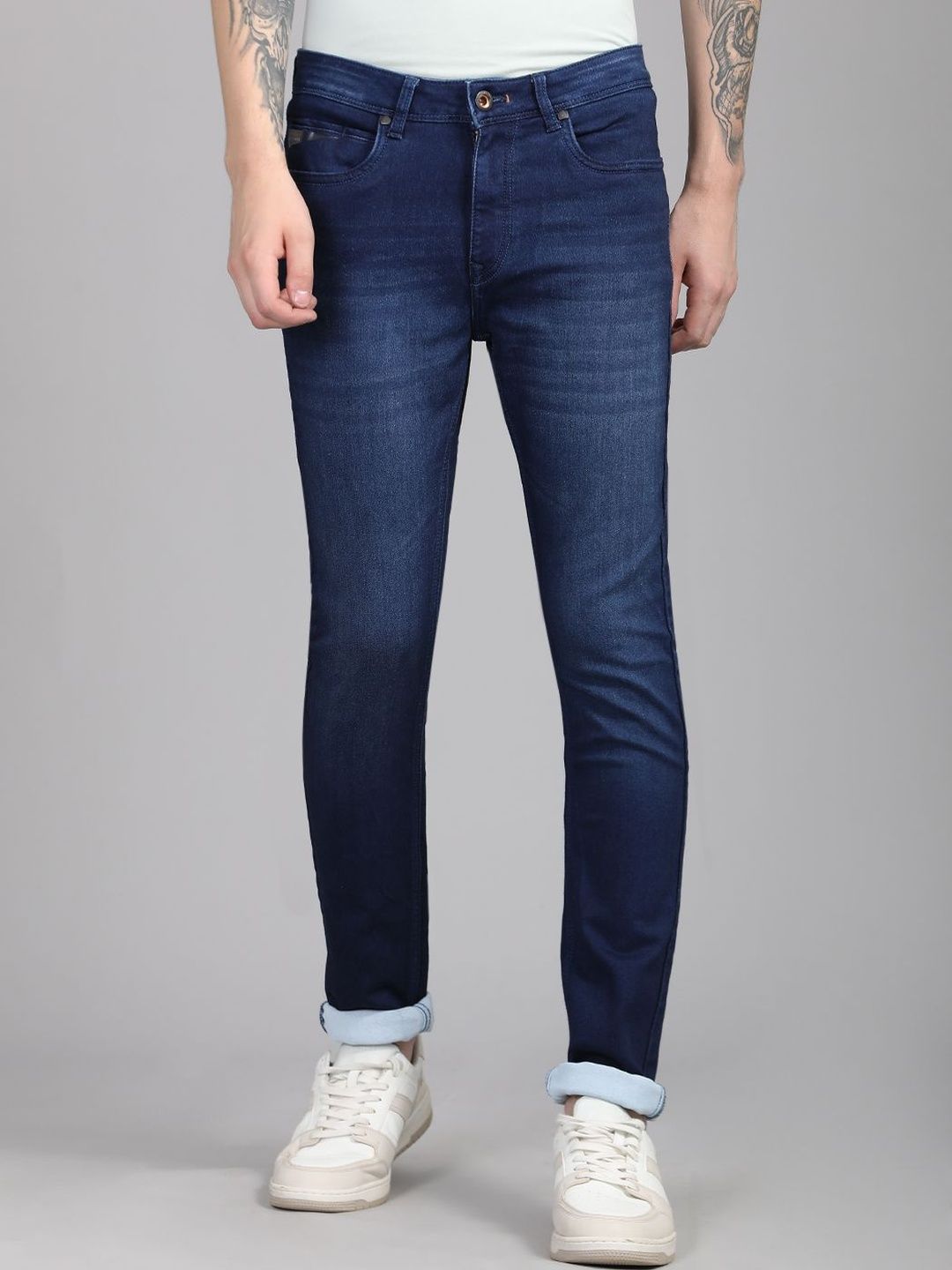 TRIGGER Men Cotton Slim Fit Mid-Rise Light Fade Stretchable Jeans