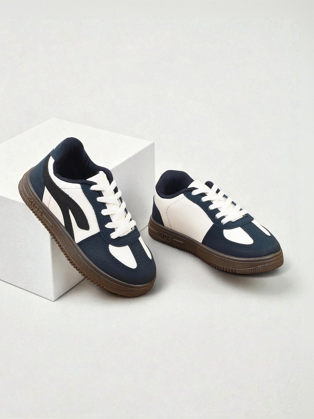Lil Lollipop Lil Lollipop Unisex Kids Colourblocked Sneakers