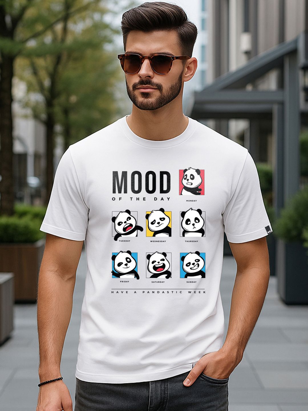 Bewakoof Men White Printed Pure Cotton Applique T-shirt