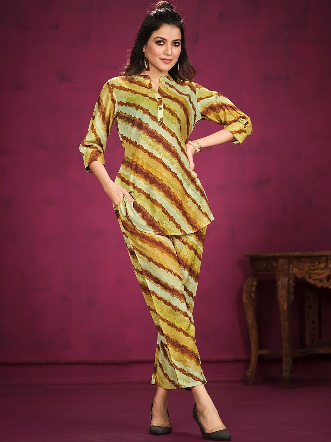 HERE&NOW Abstract Printed Mandarin Collar Tunic & Trousers