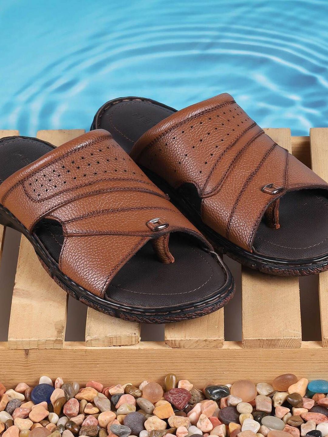 Metro Men Rubber Thong Flip-Flops