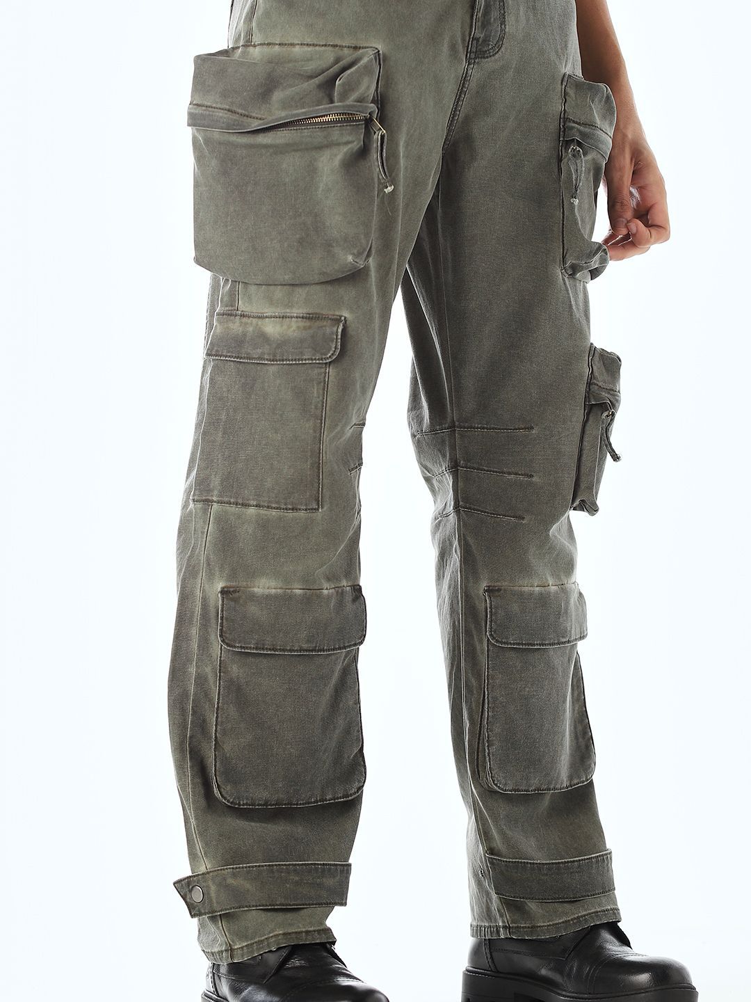 Solid Wide Leg High-Rise Light Fade Stretchable Jeans