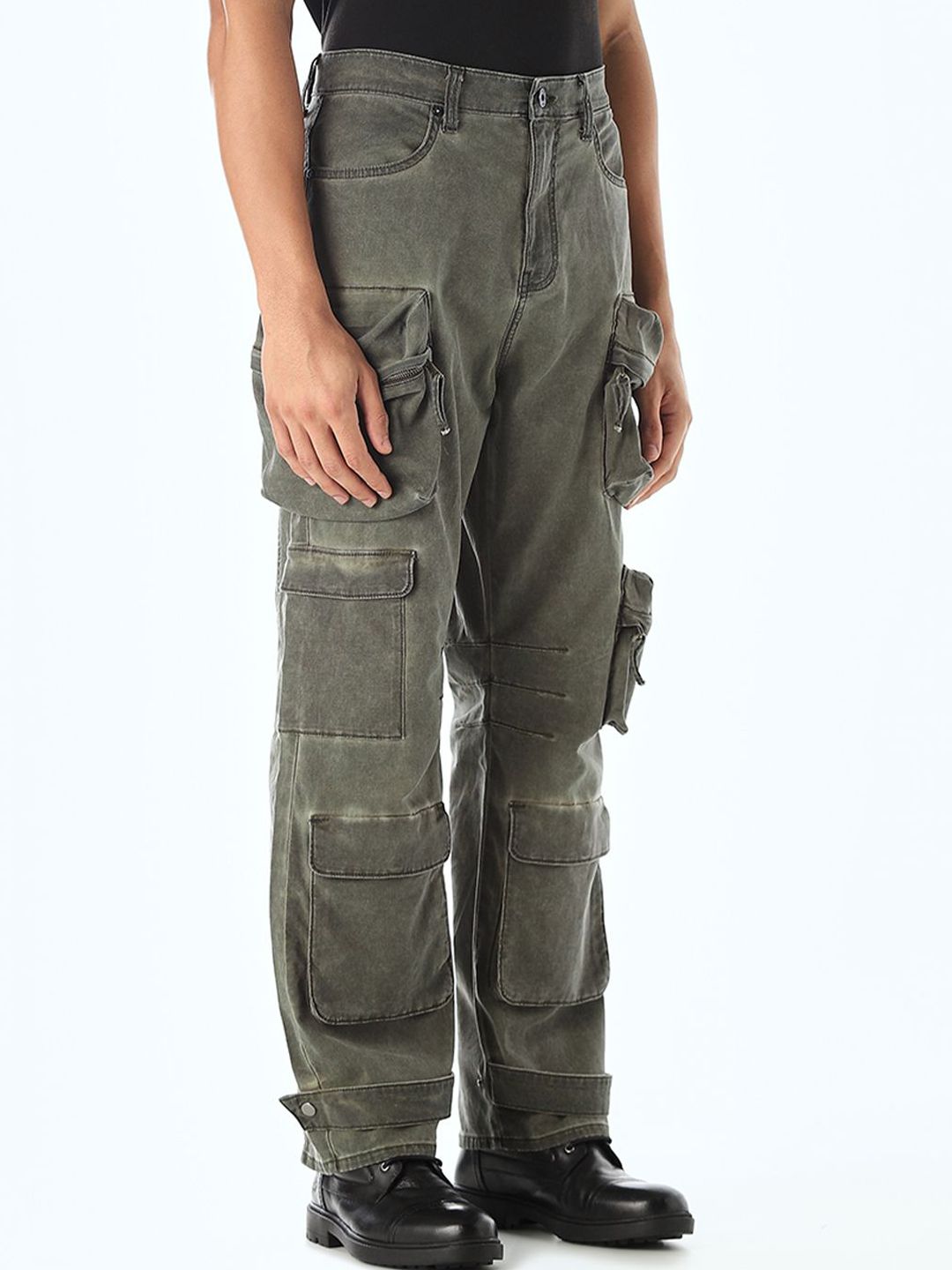 Solid Wide Leg High-Rise Light Fade Stretchable Jeans