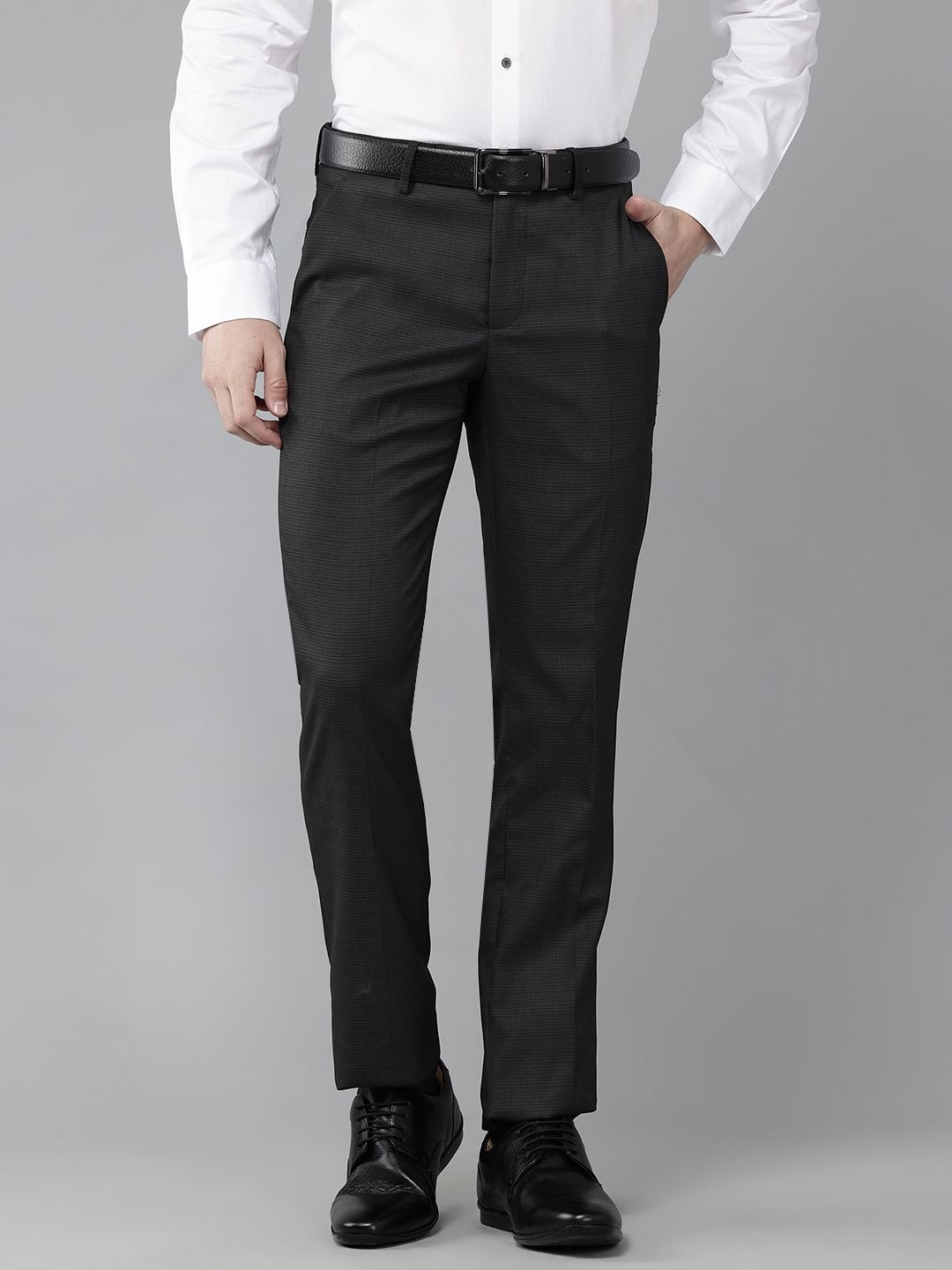 Arrow Men Checked Slim Fit Trousers