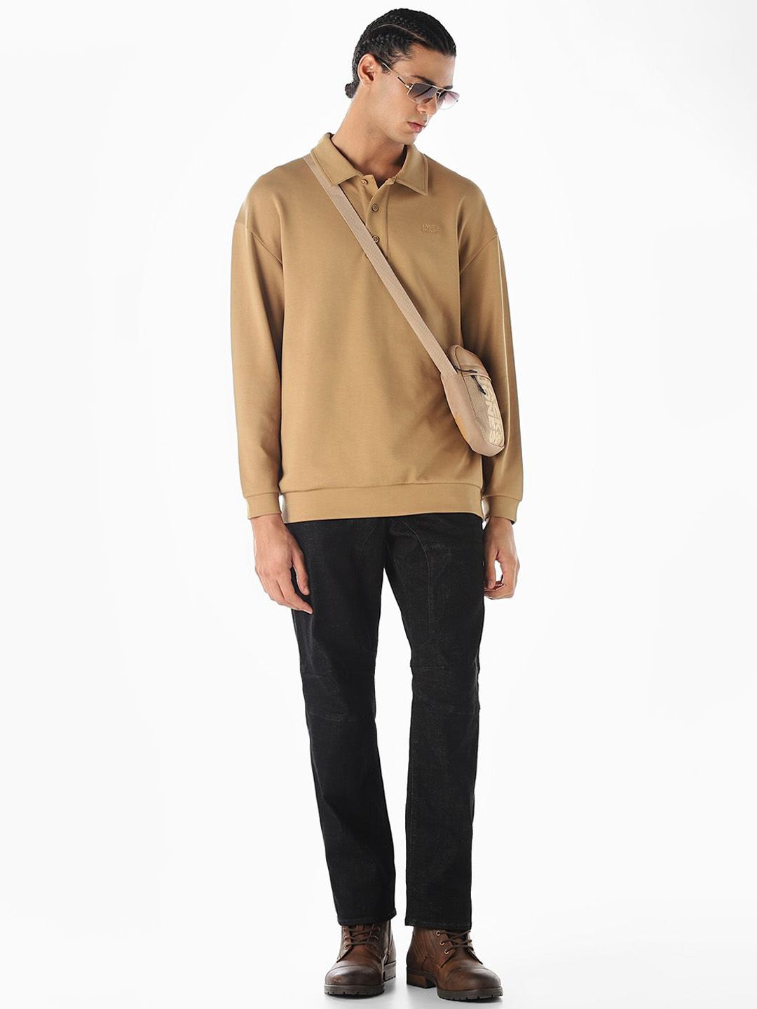 Tapered Fit Low-Rise Stretchable Jeans