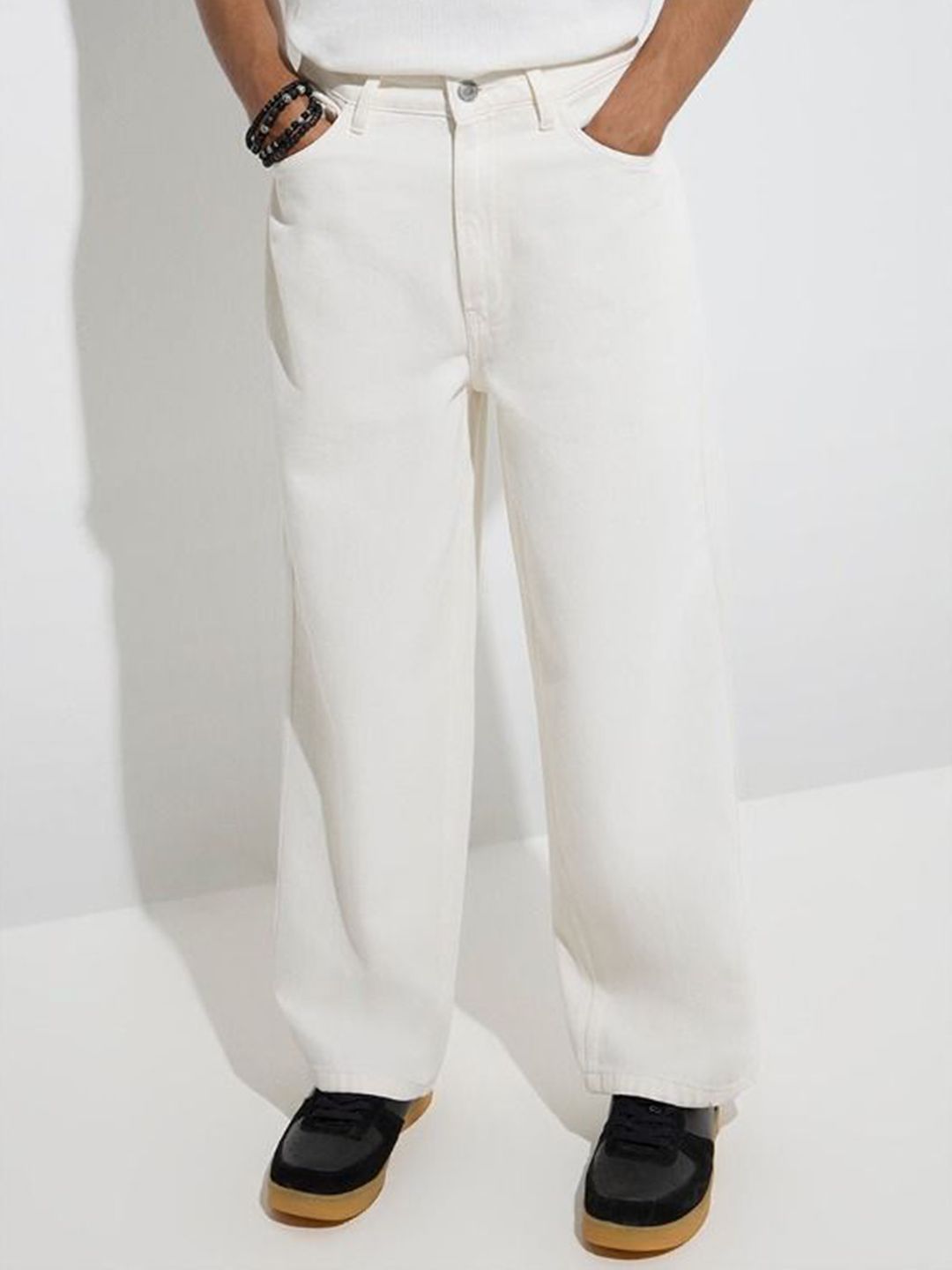 me Queen Men Flared Mid-Rise Jeans