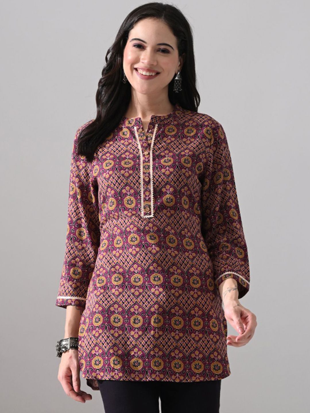 MEESAN Ethnic Motifs Printed Mandarin Collar Ethnic Tunic