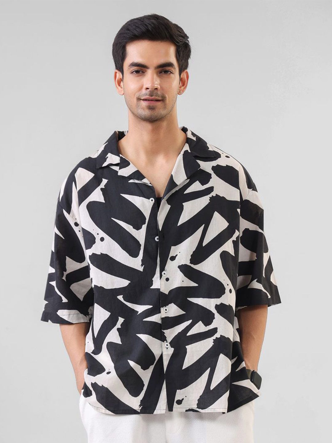 TRULOOM Men Relaxed Oversized Fit Abstract Printed Cuban Collar Cotton Casual Shirt