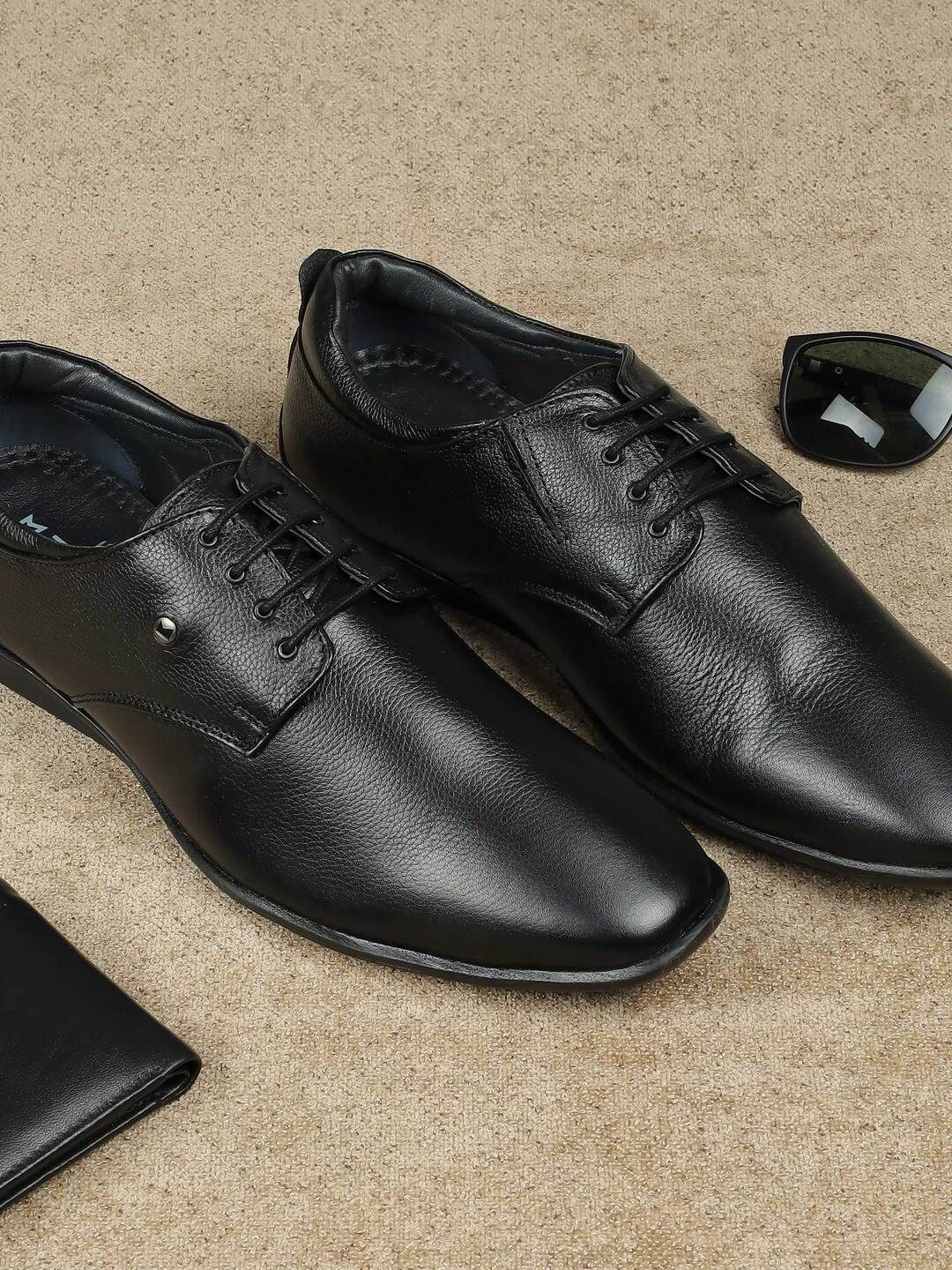 Metro Men Square Toe Leather Formal Derbys