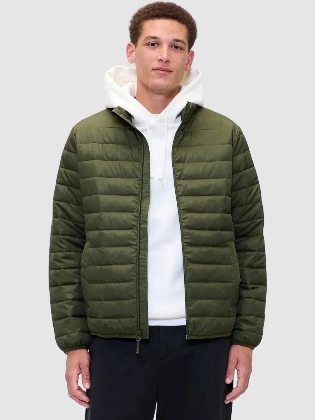 GAP Men Mock Neck Puffer Jacket