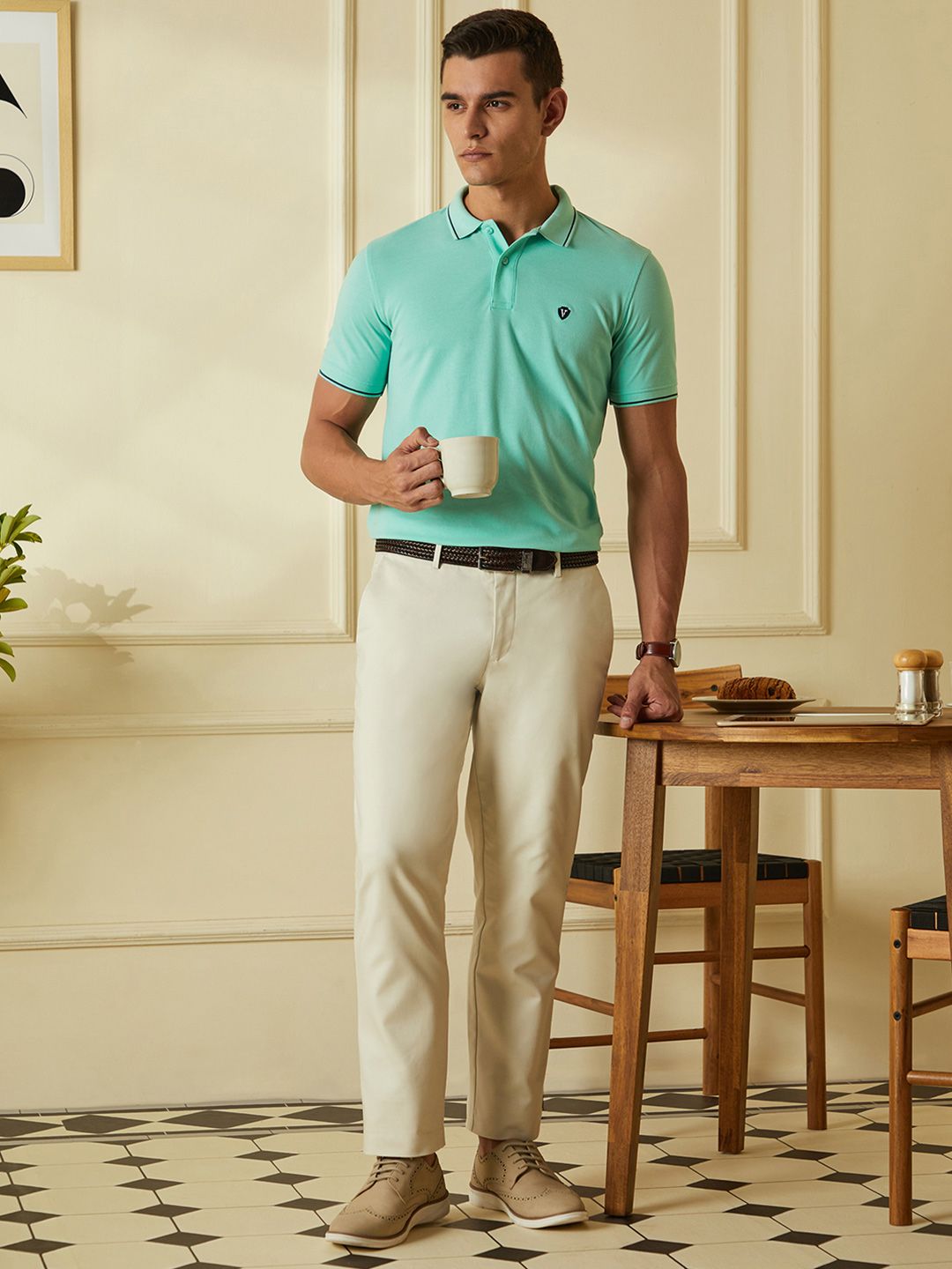 Van Heusen Sport Men Blue Solid Polo Collar T-shirt