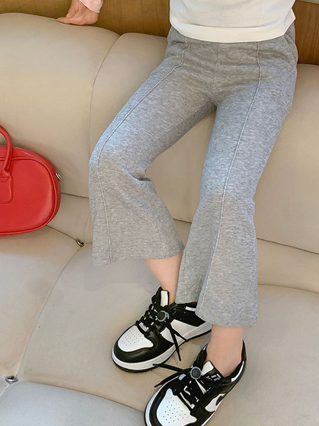 Xsole Girls Solid Regular Fit Mid-Rise Trousers