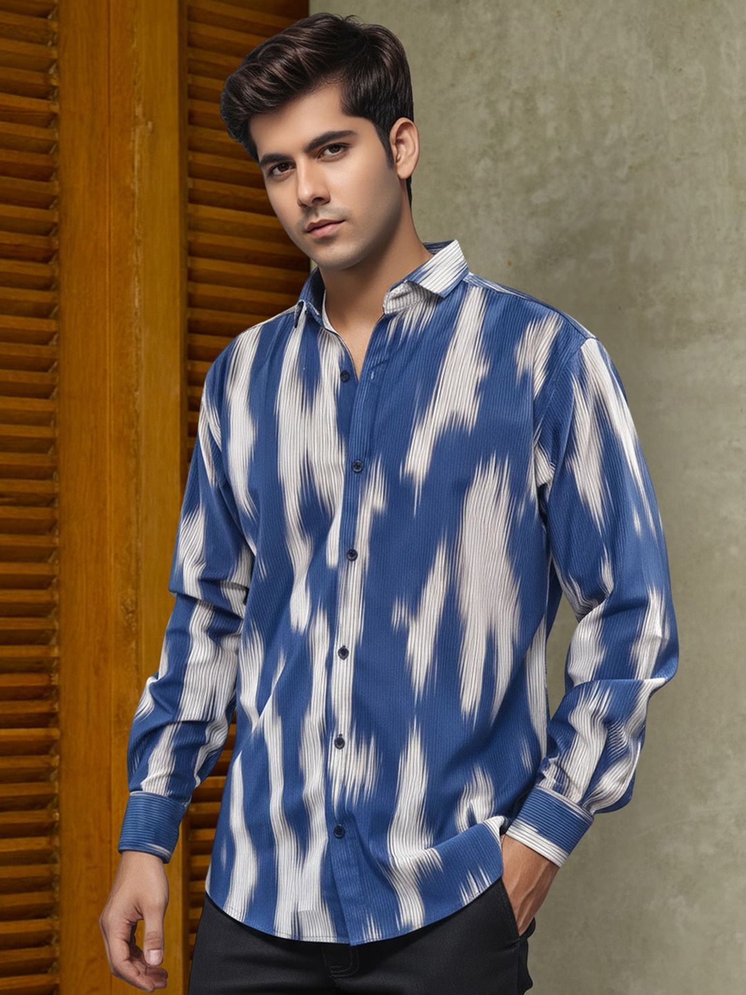 Metronaut Men Printed Spread Collar Casual Shirt