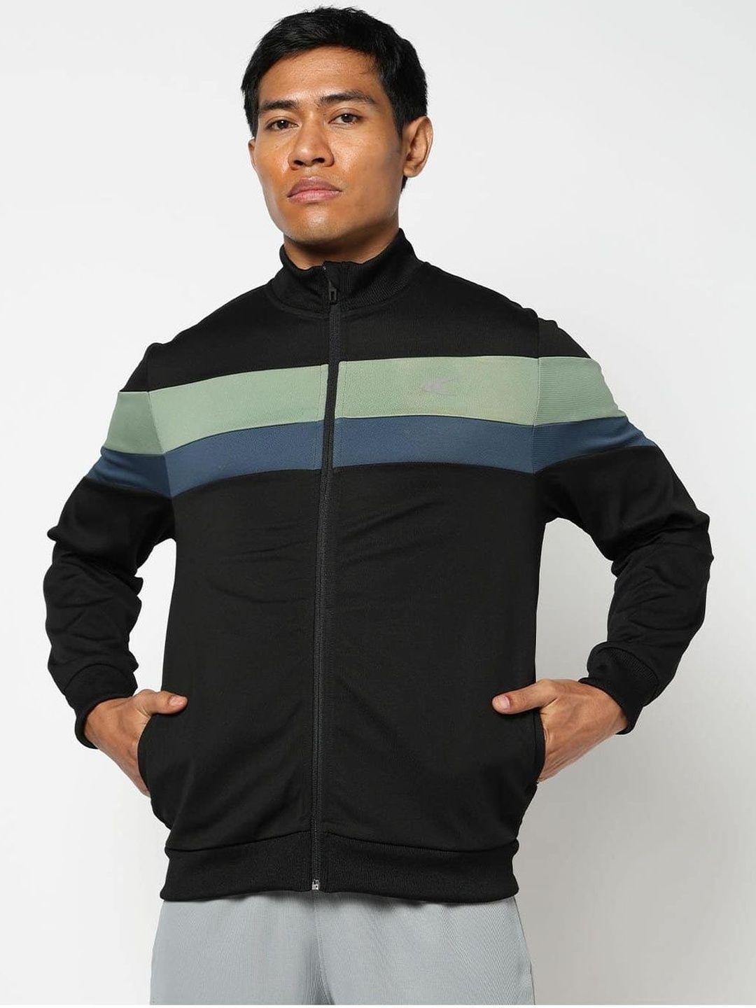 Performax Men Colourblocked Lightweight Training or Gym Sporty Jacket