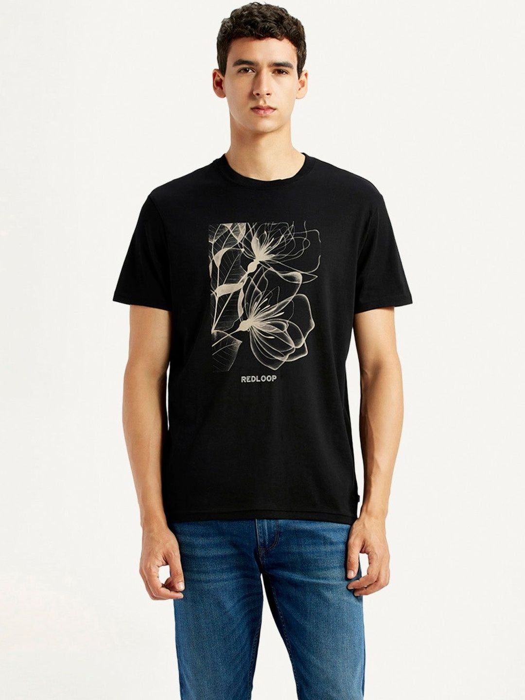Floral Printed T-shirt Levis Men Floral Printed Slim Fit T-shirt