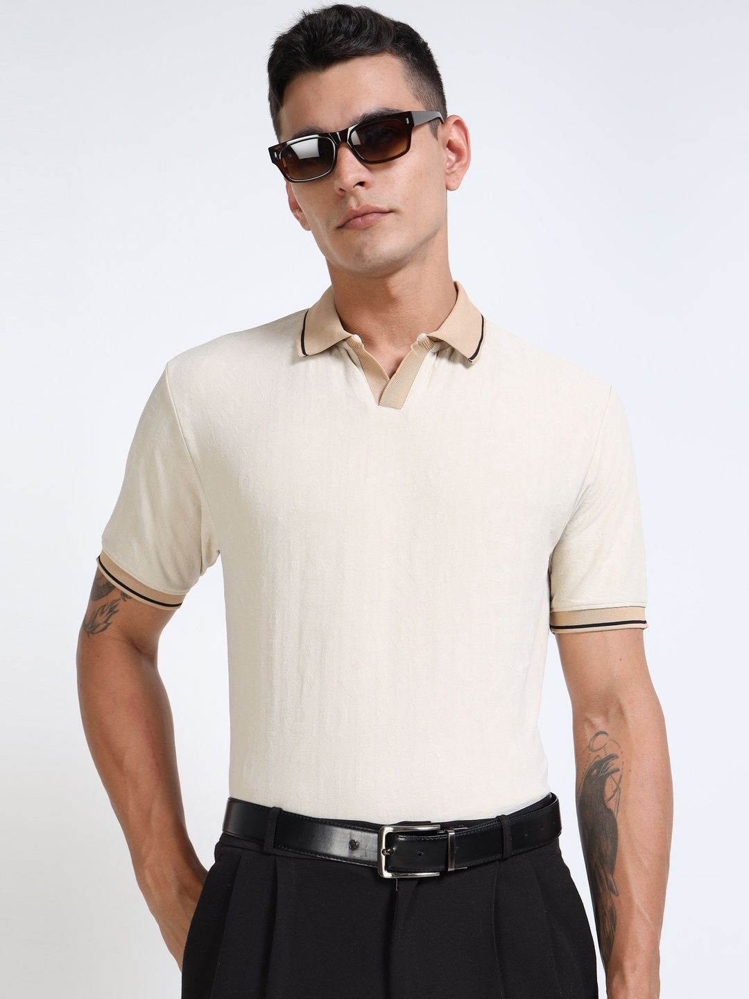 THE BEETEL HOUSE Men Textured Polo Collar T-shirt
