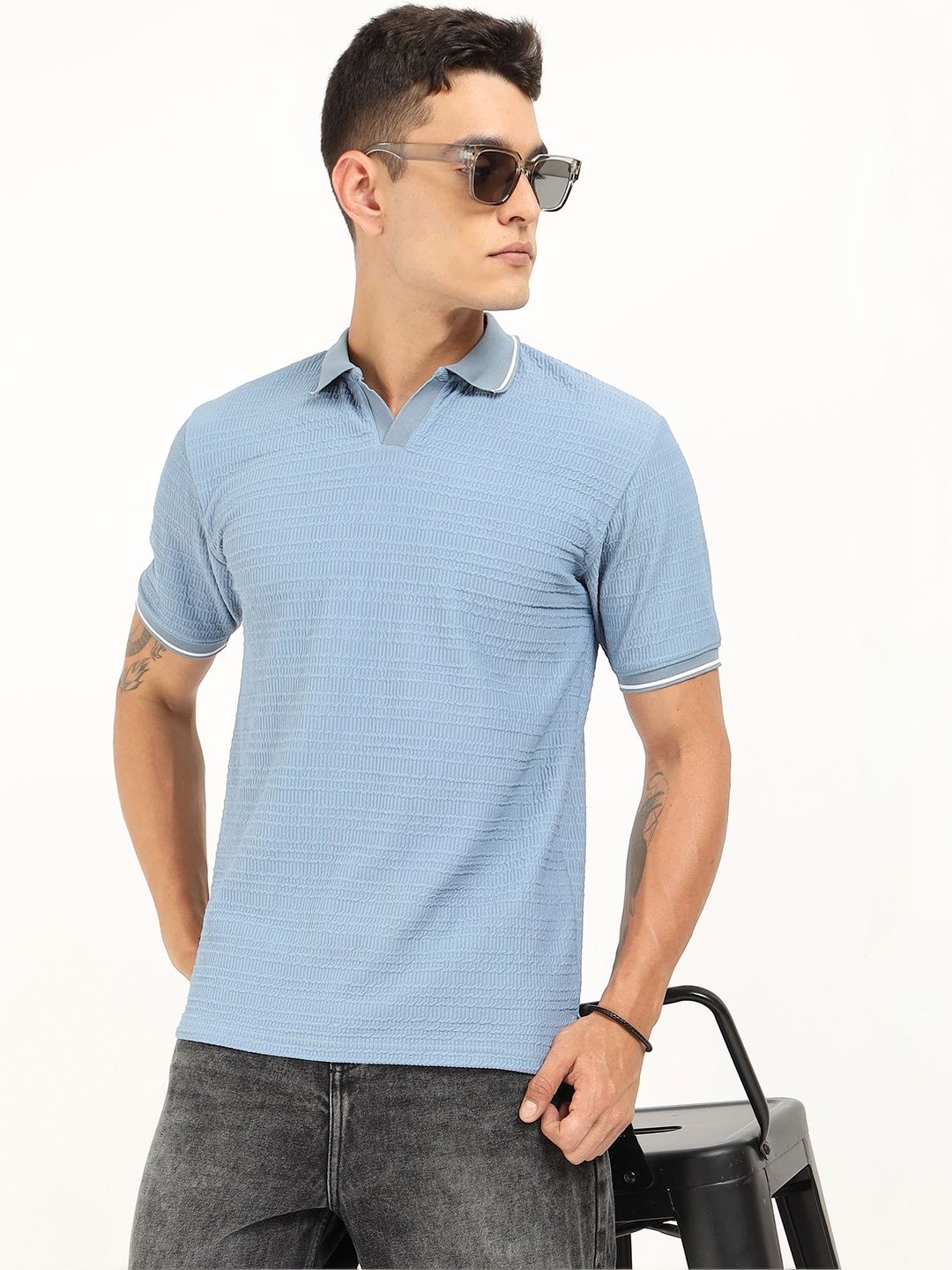 THE BEETEL HOUSE Men Textured Polo Collar T-shirt