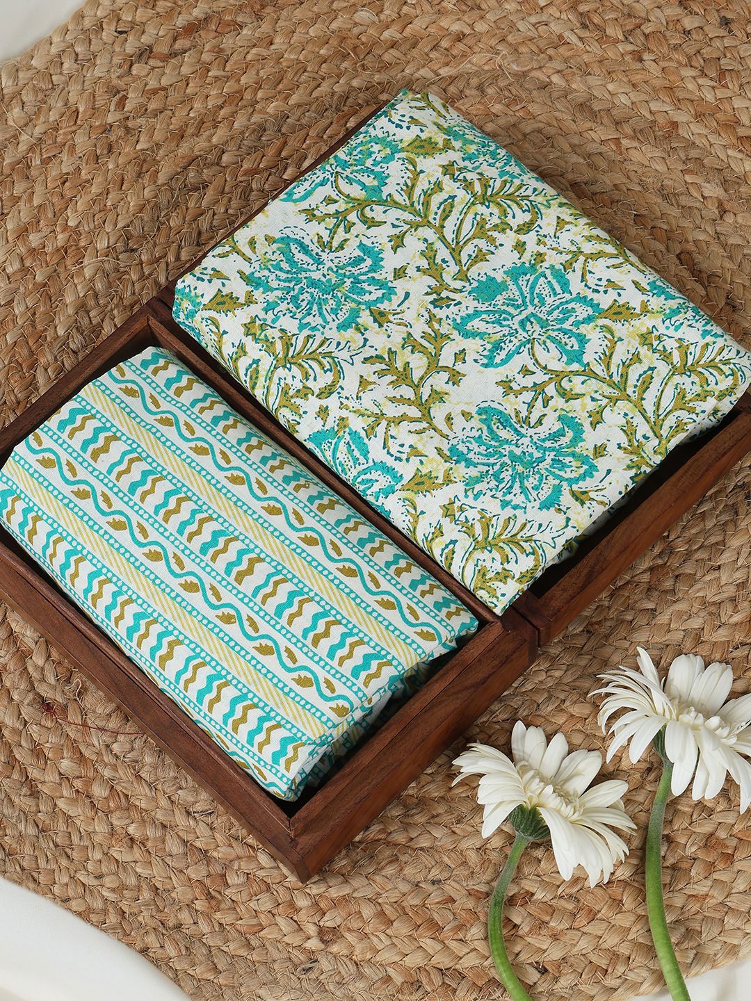 SALWAR STUDIO Floral Printed Pure Cotton Unstitched Dress Material