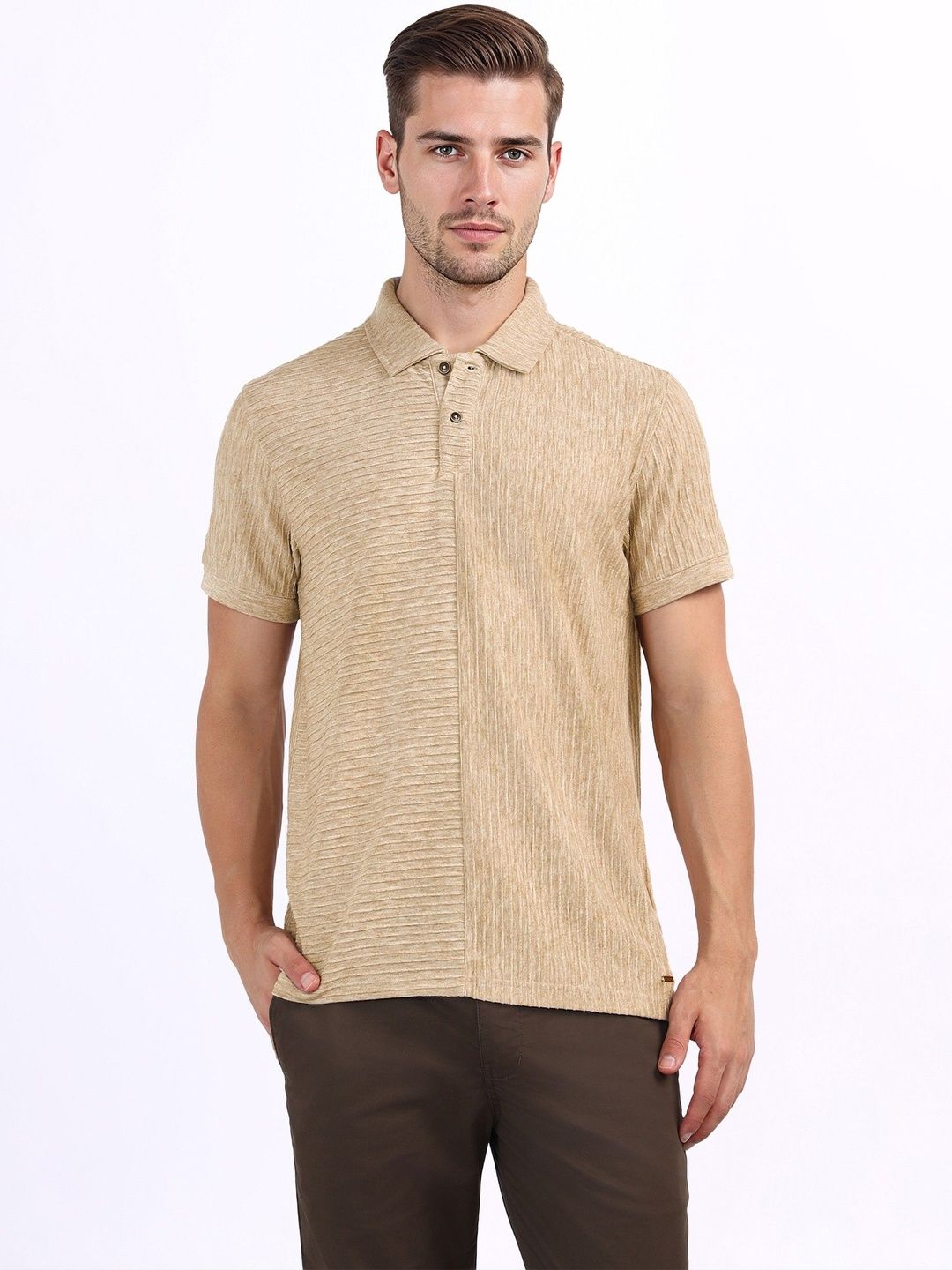 Iconic Textured Polo Collar Short Sleeves T-shirt
